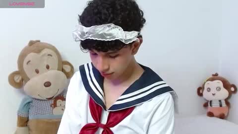 Cuddly online show from 10.29.25