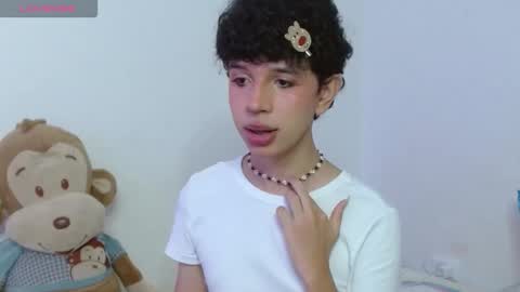 Cuddly online show from 11.30.25