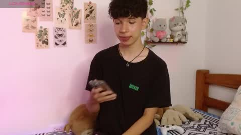 Cuddly online show from 04.30.26