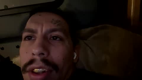 Snapshot of cuete2100 chatting on 11.30.25 cuete2100 online show from 11.30.25