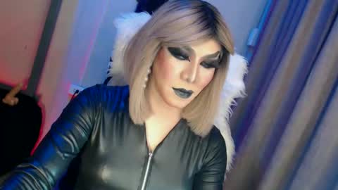 CUMMELA SLUTI online show from 09.23.25