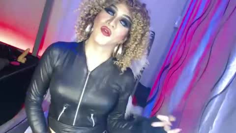 CUMMELA SLUTI online show from 04.17.26