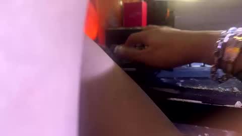 im KIM new girl to spoil online show from 02.20.25