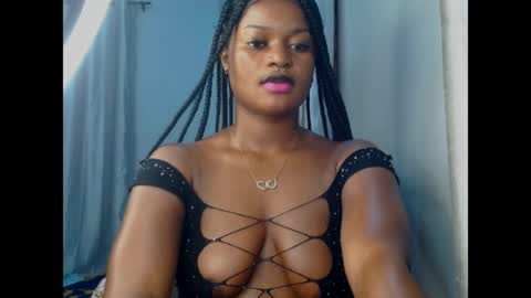 Snapshot of cum_ebony_petitxx chatting on 07.18.26 cath online show from 07.18.26