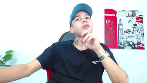 cumandres online show from 02.24.26