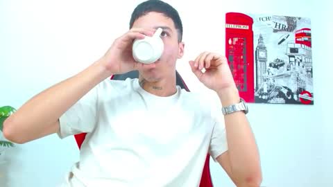 cumandres online show from 02.25.26