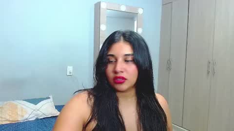 Snapshot of cumb0y_squirtgirl chatting on 07.08.26 Pablo and emma online show from 07.08.26