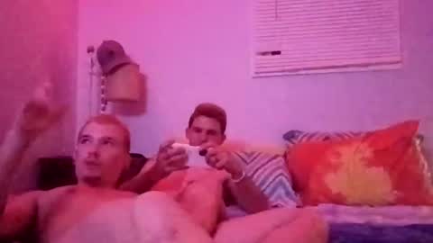 Snapshot of cumberson chatting on 12.05.25 Cumson online show from 12.05.25