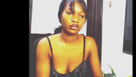 cumebony_petit online show from 02.20.26