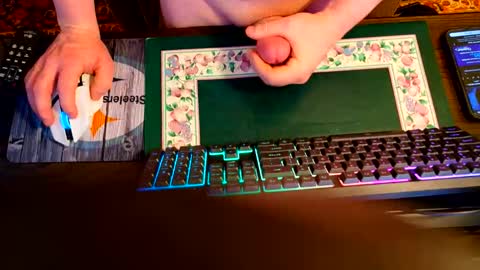 Snapshot of cumforme1988 chatting on 03.05.26 cumforme1988 online show from 03.05.26