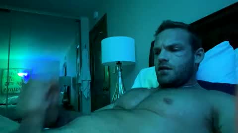 Snapshot of cumlikeme0320 chatting on 11.30.25 cumlikeme0320 online show from 11.30.25