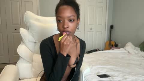 Snapshot of cuntyanna chatting on 10.25.25 Anna online show from 10.25.25