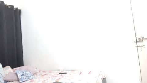 dominic and julieta... independent models online show from 12.18.25