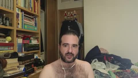 curiosillo1983 online show from 10.23.25