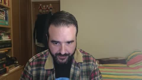 curiosillo1983 online show from 11.04.25