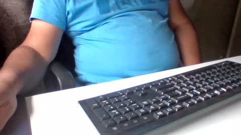 Carl online show from 01.07.25