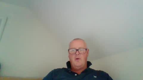 curiousax77 online show from 04.14.26