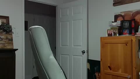 curious couple online show from 01.24.25