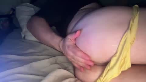 curiousguy8807 online show from 04.15.26