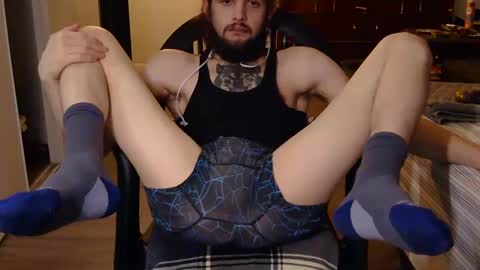 Snapshot of curiouss25 chatting on 03.07.25 curiouss25 online show from 03.07.25