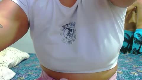 Snapshot of curiuscouplehot chatting on 02.26.26 Pablo and emma online show from 02.26.26