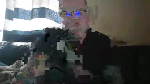 Snapshot of curtus14 chatting on 02.14.25 curtus14 online show from 02.14.25