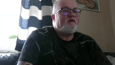 Snapshot of curtus14 chatting on 02.15.26 curtus14 online show from 02.15.26