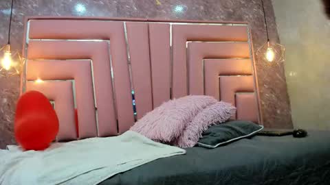 Alyanna  online show from 02.15.26