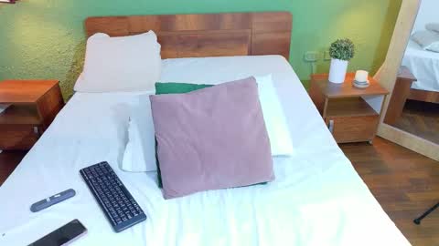 Snapshot of curvyebonyy_ chatting on 10.07.25 Danna online show from 10.07.25