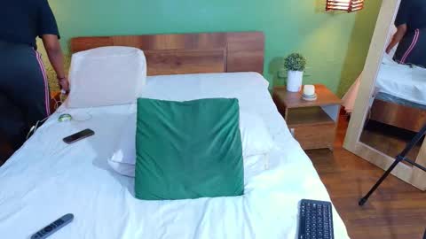 Snapshot of curvyebonyy_ chatting on 02.24.26 Danna online show from 02.24.26