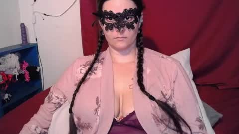 Snapshot of curvygamerceline chatting on 06.16.26 Celine Fawe online show from 06.16.26