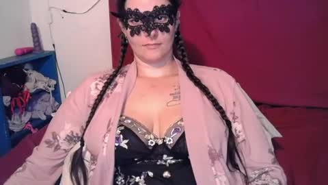 Snapshot of curvygamerceline chatting on 06.19.26 Celine Fawe online show from 06.19.26