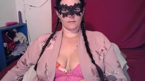 Snapshot of curvygamerceline chatting on 06.19.26 Celine Fawe online show from 06.19.26