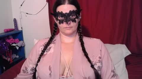 Snapshot of curvygamerceline chatting on 07.06.26 Celine Fawe online show from 07.06.26
