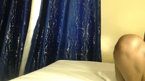 Snapshot of curvyjoan chatting on 02.16.25 curvyjoan online show from 02.16.25