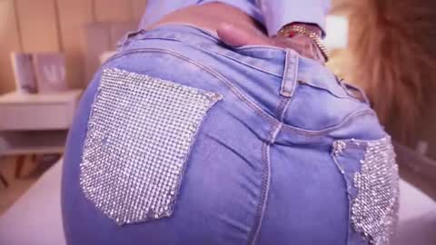 Samantha online show from 05.19.26