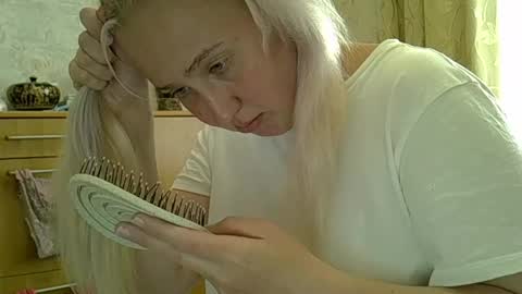 Curvy online show from 06.01.26