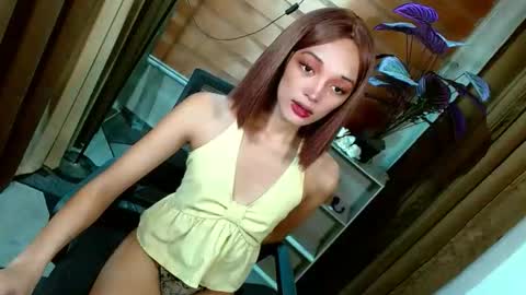 Snapshot of curybb_hanna19 chatting on 04.30.26 BBY CURLYHANNA online show from 04.30.26