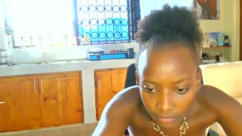 cute annah online show from 07.23.26