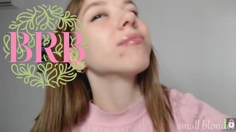 Snapshot of cute_beauty chatting on 12.23.24 Amanda online show from 12.23.24