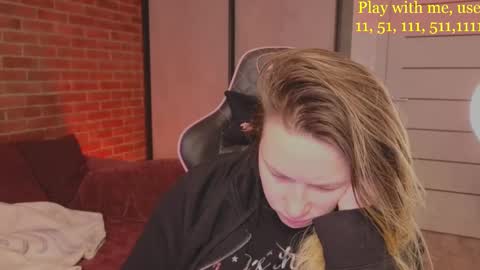 Snapshot of cute_darina chatting on 03.02.25 Everyday stream in the same time online show from 03.02.25