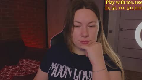 Snapshot of cute_darina chatting on 03.07.25 Everyday stream in the same time online show from 03.07.25