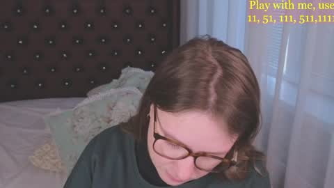 Everyday stream in the same time online show from 04.11.26