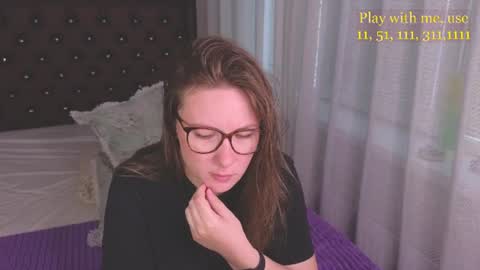Snapshot of cute_darina chatting on 06.12.26 Everyday stream in the same time online show from 06.12.26