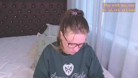 Snapshot of cute_darina chatting on 07.15.26 Everyday stream in the same time online show from 07.15.26