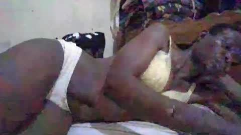 Snapshot of cute_divah4 chatting on 11.15.25 cute_divah4 online show from 11.15.25