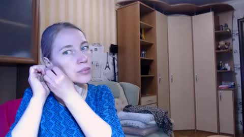 cute_lion_ online show from 04.11.26