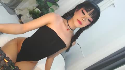 Snapshot of cute_maloi chatting on 05.07.26 Jane online show from 05.07.26