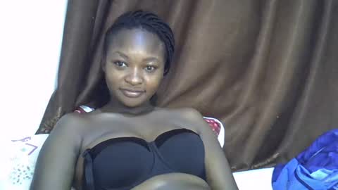 Snapshot of cute_melissa1 chatting on 06.25.26 cute_melissa1 online show from 06.25.26