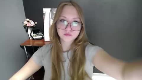 Veronica online show from 10.08.25